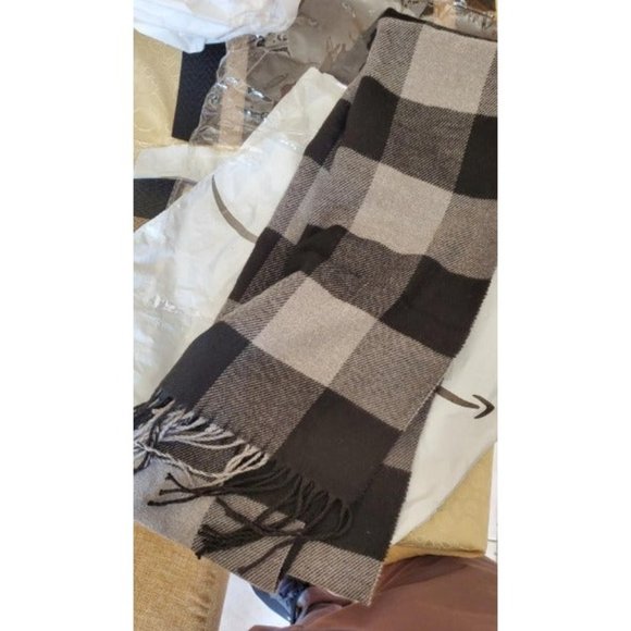 Men's Scarves Classic Arrival Winter Plaid Scarf Tassel Edge Soft Warm Scarf - Picture 1 of 1